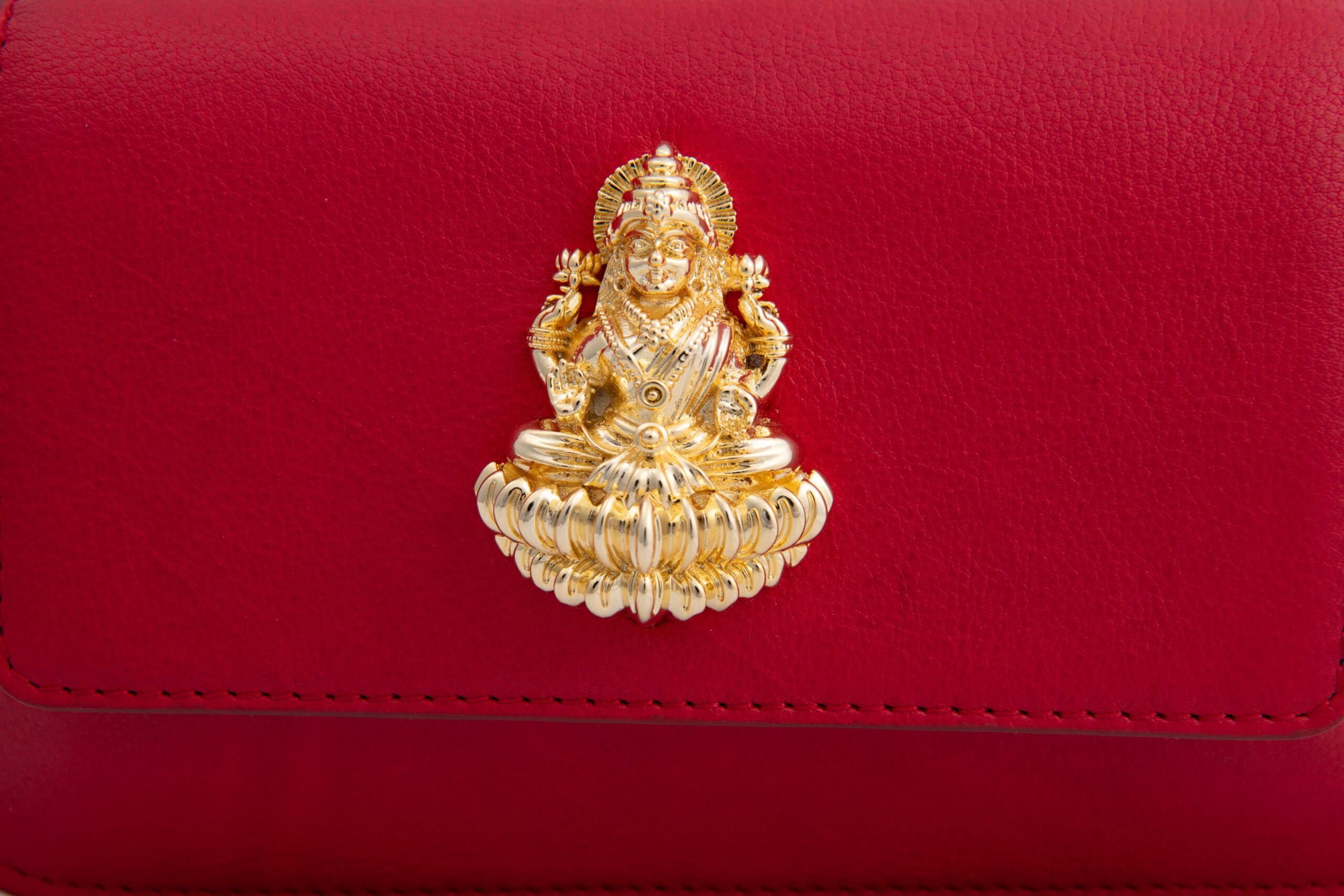 PADMAJA CLUTCH - Image 3